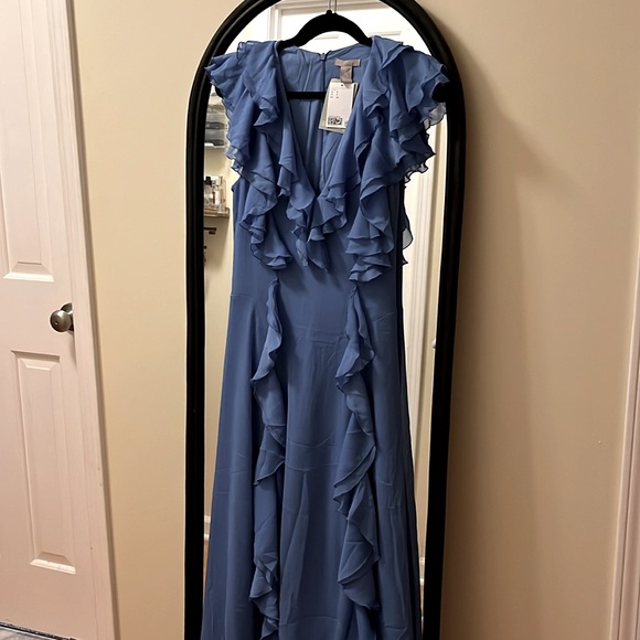 {{h&m}} Flounced Chiffon Dress - Picture 6 of 7